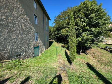 VANOSC – Immeuble de rapport composé de 9 logements – Environnement calme