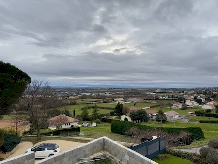 Maison 4 pièces 140m²