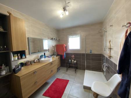 Villa de plain-pied 125m² avec 4 chambres à ANNONAY