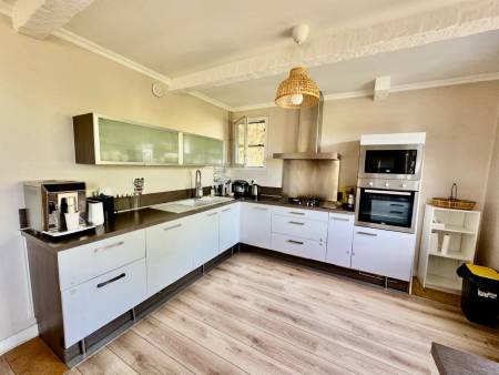 À vendre – Maison 205 m² à Annonay, proche écoles et commerces