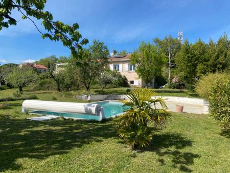 Maison sur sous sol 103m² avec terrain 1 731m²