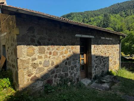 Maison de 108m² avec dépendance et garage de 69m² à VOCANCE