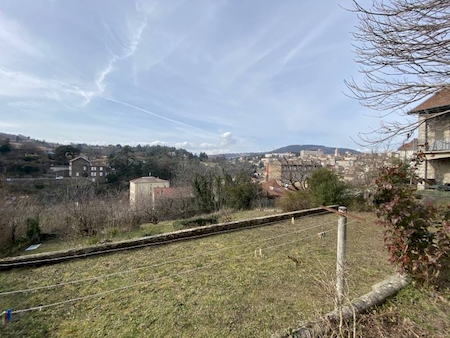 ANNONAY -  QUARTIER FONTANES - MAISON 6 CHAMBRES AVEC TERRAIN