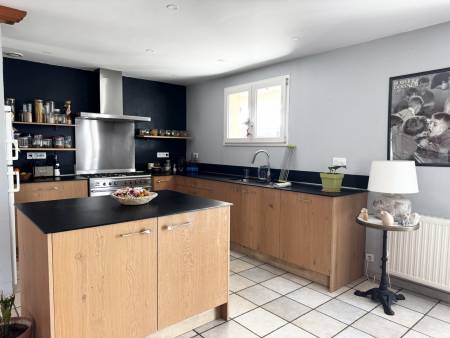 Maison sur sous sol 103m² avec terrain 1 731m²