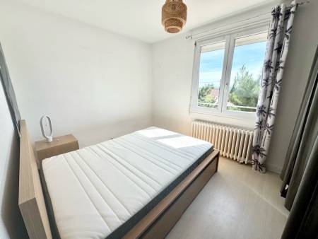 À vendre – Maison 205 m² à Annonay, proche écoles et commerces