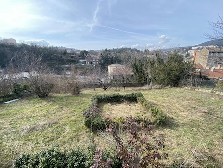 ANNONAY -  QUARTIER FONTANES - MAISON 6 CHAMBRES AVEC TERRAIN