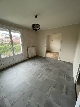 Appartement 4 pièces avec garage et place