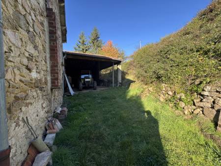 Ancienne ferme à rénover à SAINT-SYLVESTRE