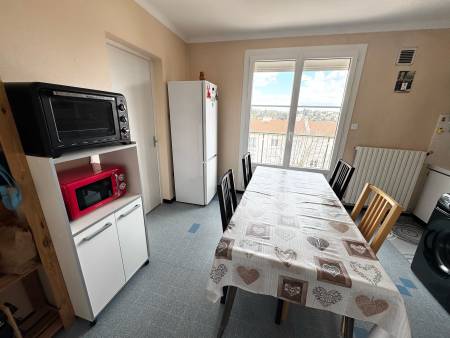 Appartement 4 pièces avec garage et place