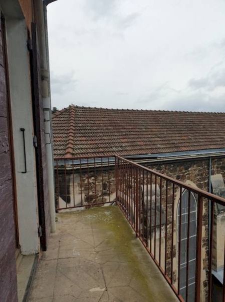 Studio à Annonay avec balcon proche des lycées