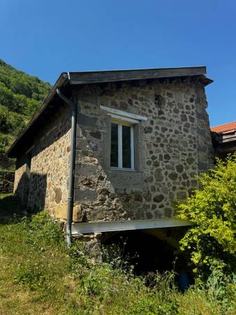Maison de 108m² avec dépendance et garage de 69m² à VOCANCE