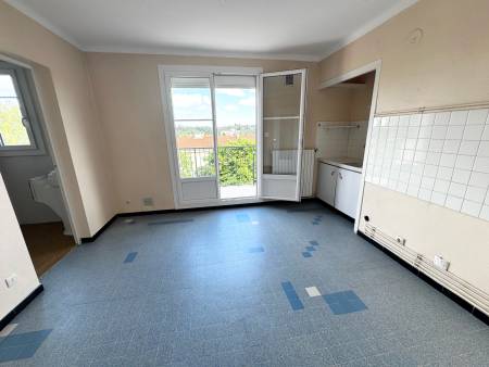 Appartement 4 pièces avec garage et place