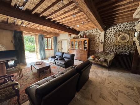 Demeure de caractère en pierres, 329 m² à ALBON