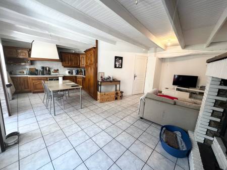Maison de 108m² avec dépendance et garage de 69m² à VOCANCE