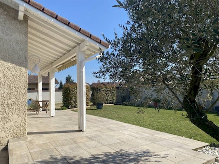ANNEYRON - Charmante maison à vendre - 3 chambres, jardin paysager, et bien plus !