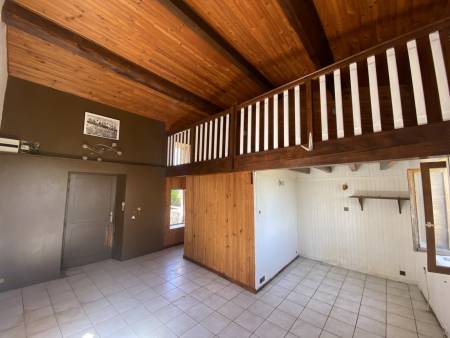 Maison de village 112m² avec 3 chambres et jardin à SAINT CYR