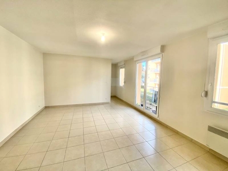 Clos de la Chataigneraie - Appartement type 2 avec balcon et parking